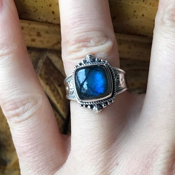Natural Labradorite Sterling Silver Ring Size 6 - Picture 1 of 9